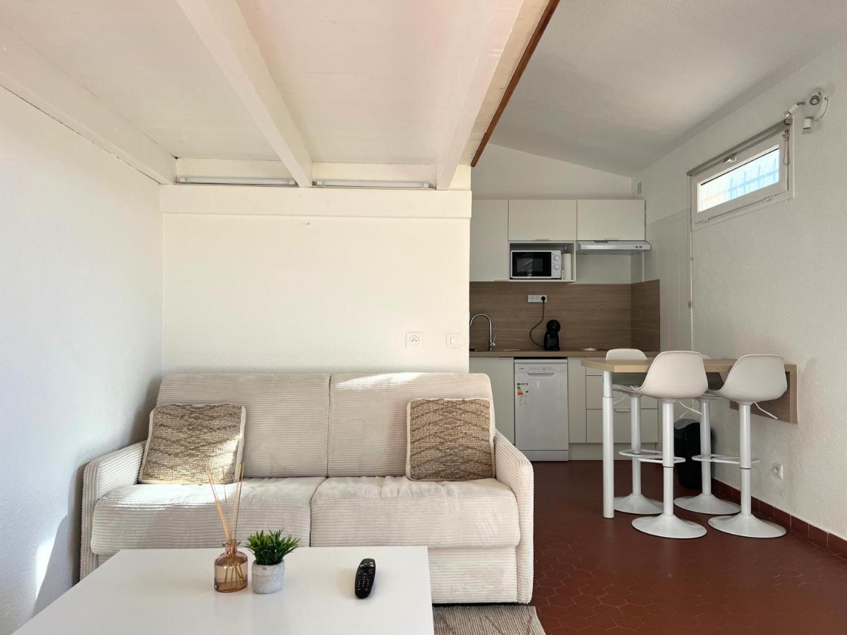 Appartement A 100M De La Plage - Terrasse & Parking Prive Le Barcarès Exterior foto